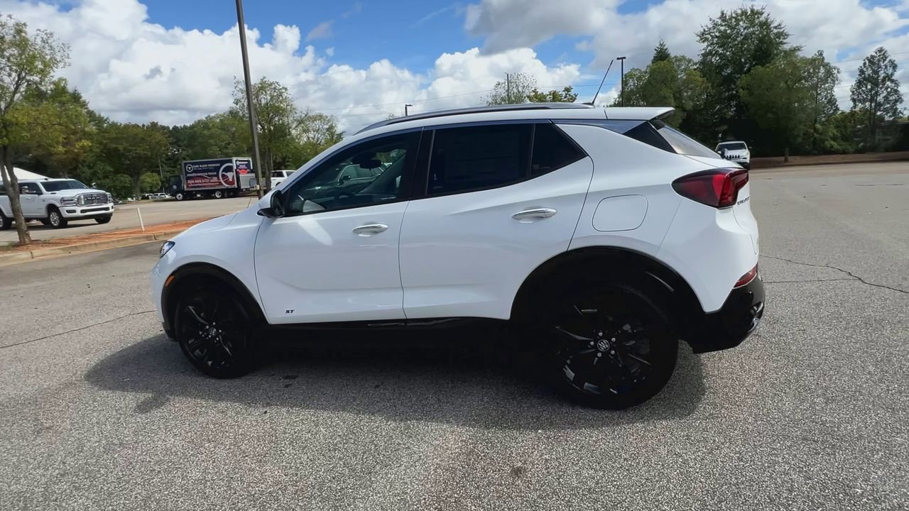 2026 Buick Encore GX Sport Touring photo 6