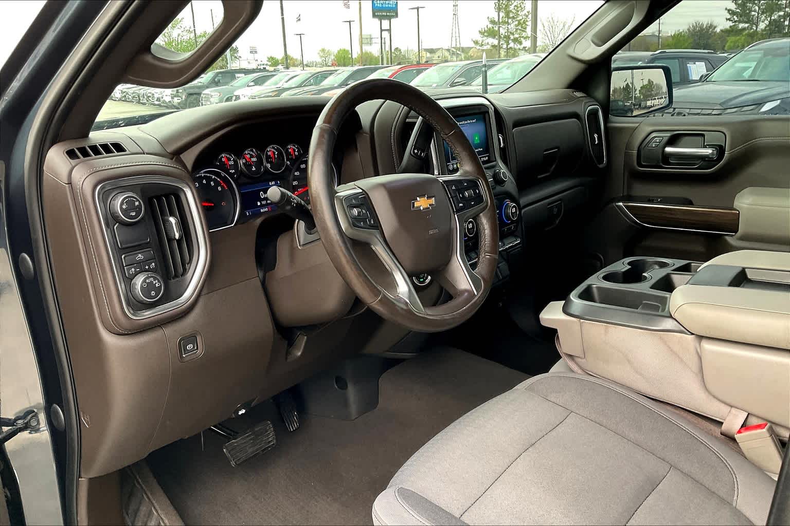 2019 Chevrolet Silverado 1500 LT photo 12