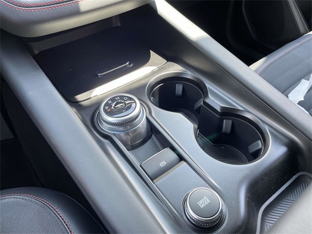 2025 Ford Explorer ST-Line photo 11