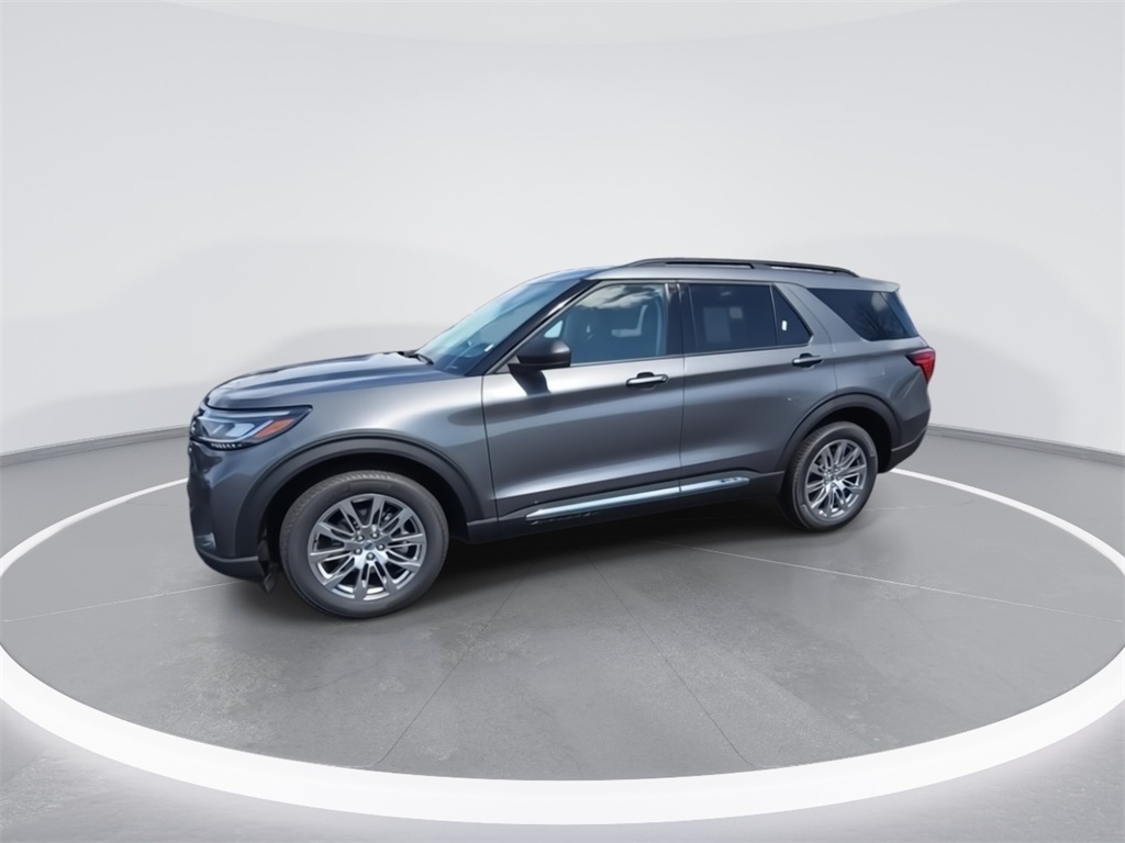 2025 Ford Explorer photo 4