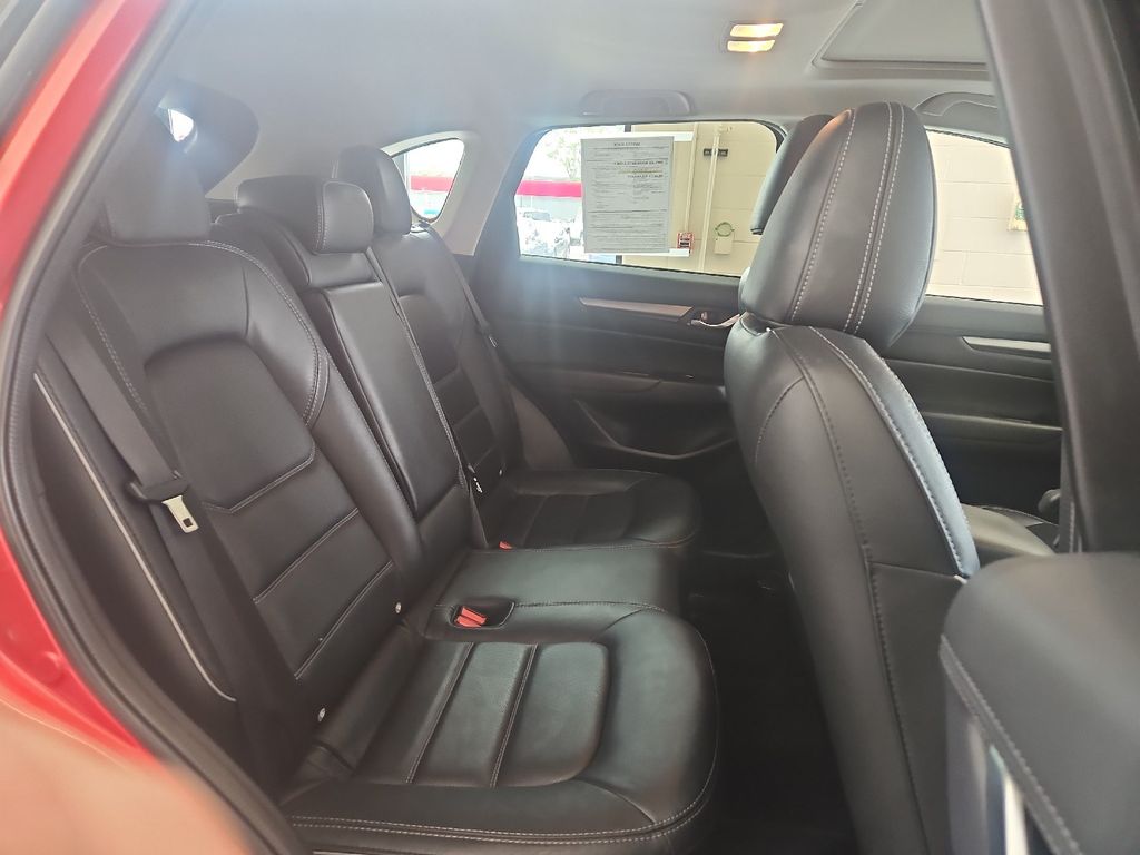 2024 Mazda CX-5 2.5 S Preferred photo 10