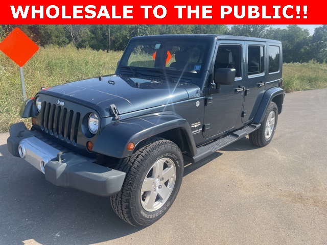 2008 Jeep Wrangler Unlimited Sahara photo 4
