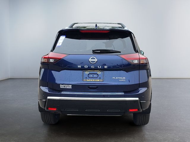2026 Nissan Rogue Platinum photo 3