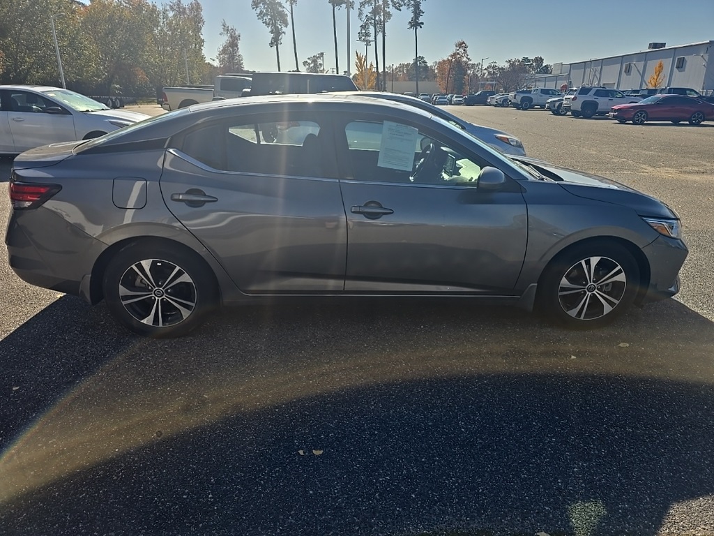 2022 Nissan Sentra SV photo 4