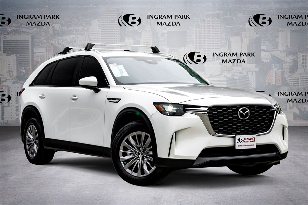 2026 Mazda CX-90 Select Package's photo