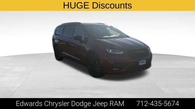 2026 Chrysler Pacifica