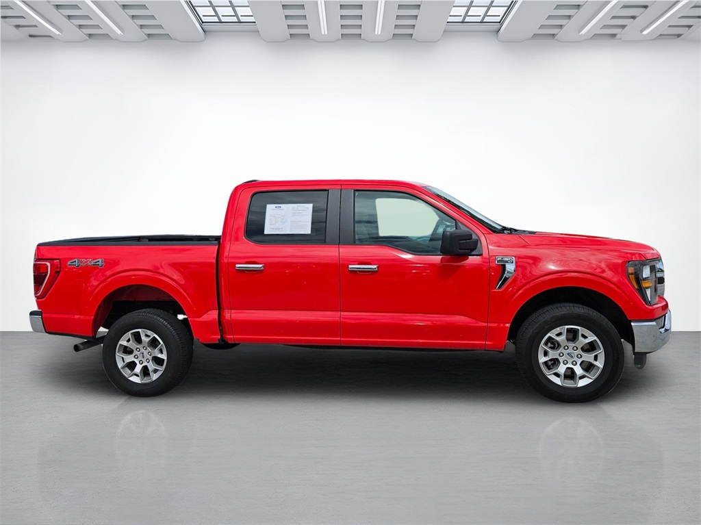 2023 Ford F-150 XLT photo 4