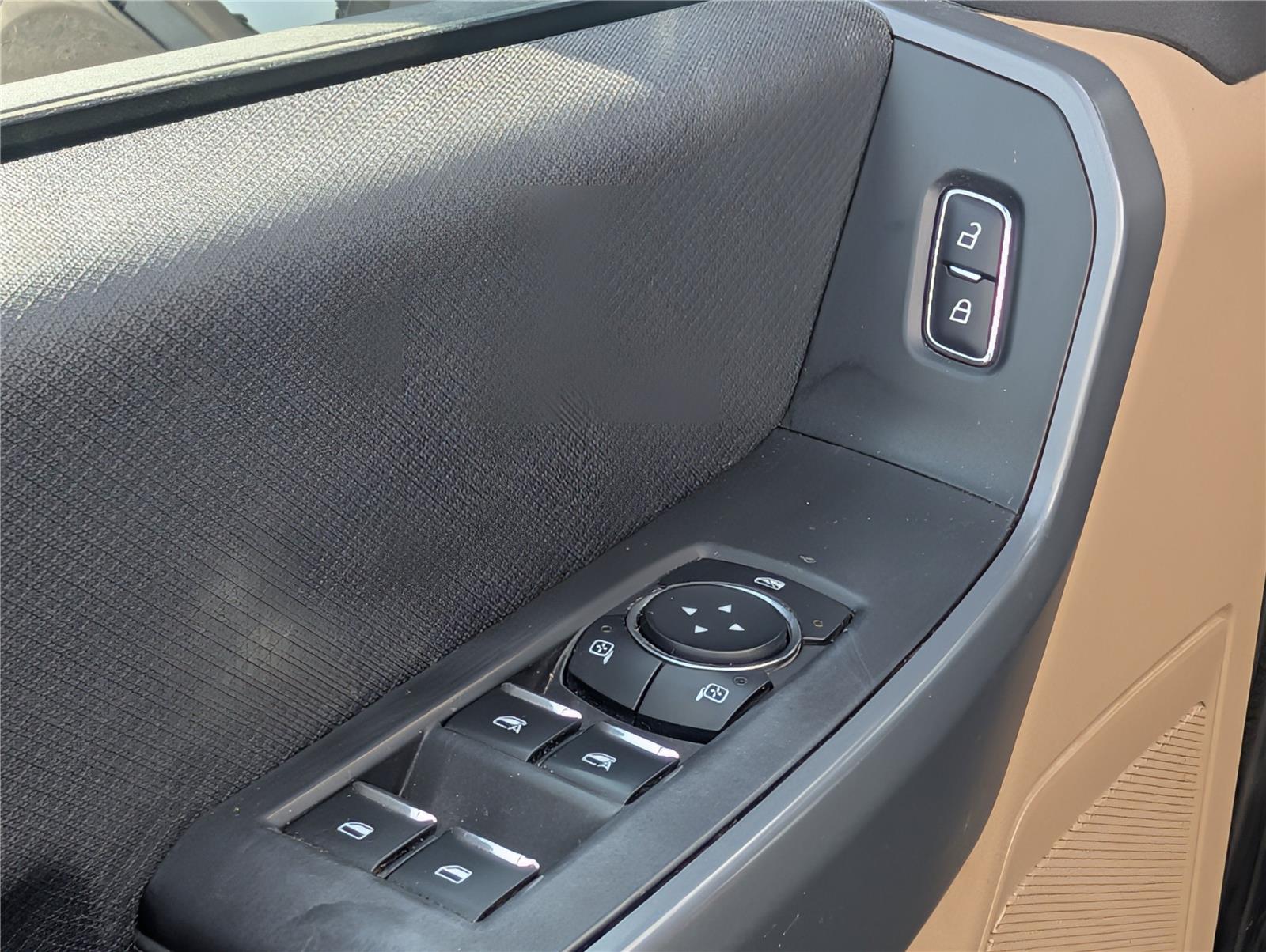 2023 Ford F-150 XLT photo 14
