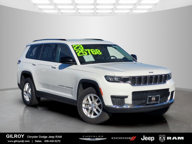 2023 Jeep Grand Cherokee L Laredo's photo