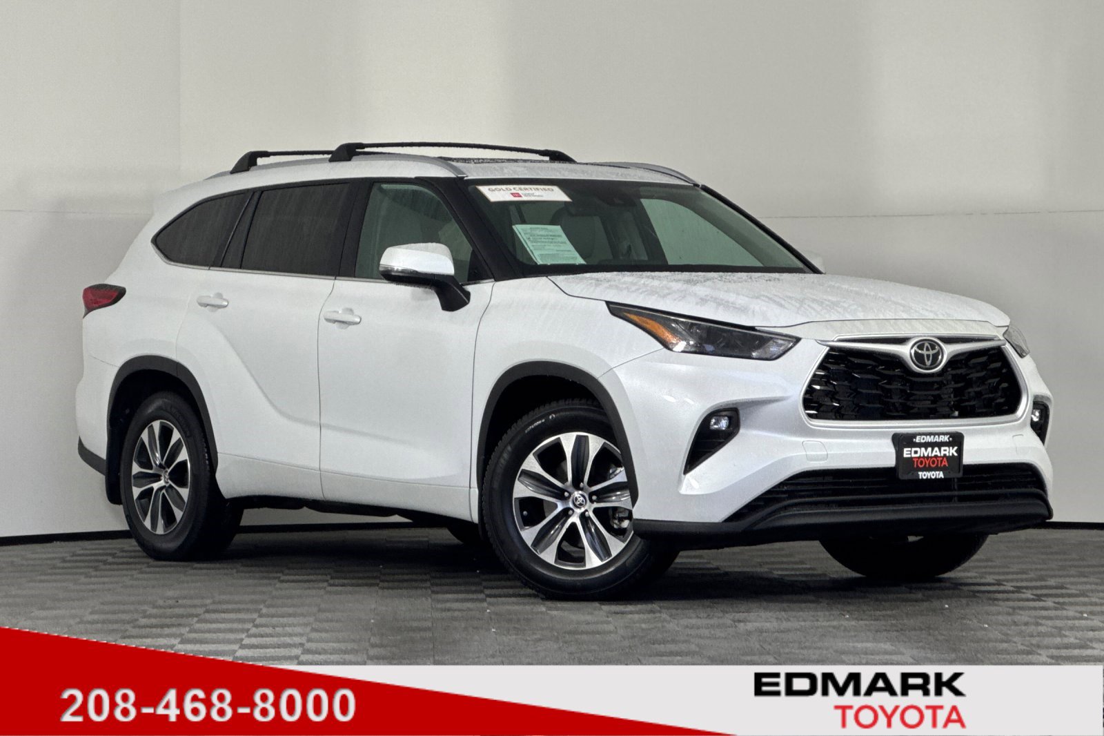 2023 Toyota Highlander XLE's photo