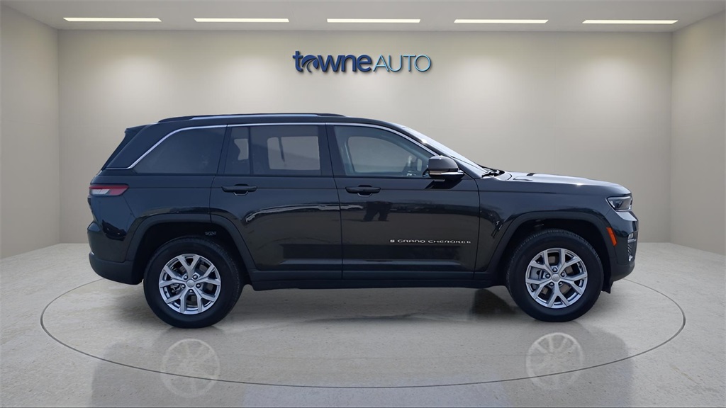 2023 Jeep Grand Cherokee Limited photo 6