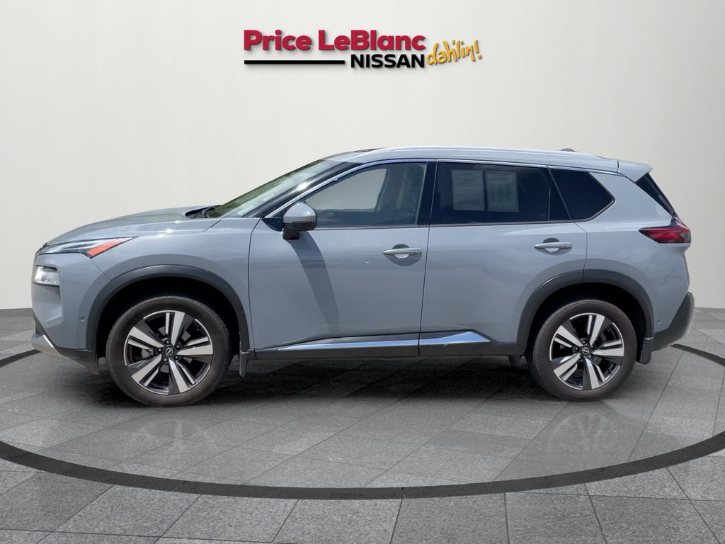 2022 Nissan Rogue Platinum photo 4
