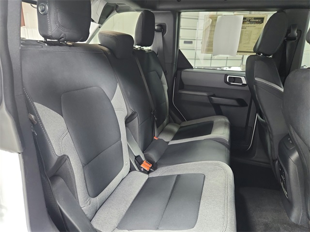 2023 Ford Bronco Base photo 41