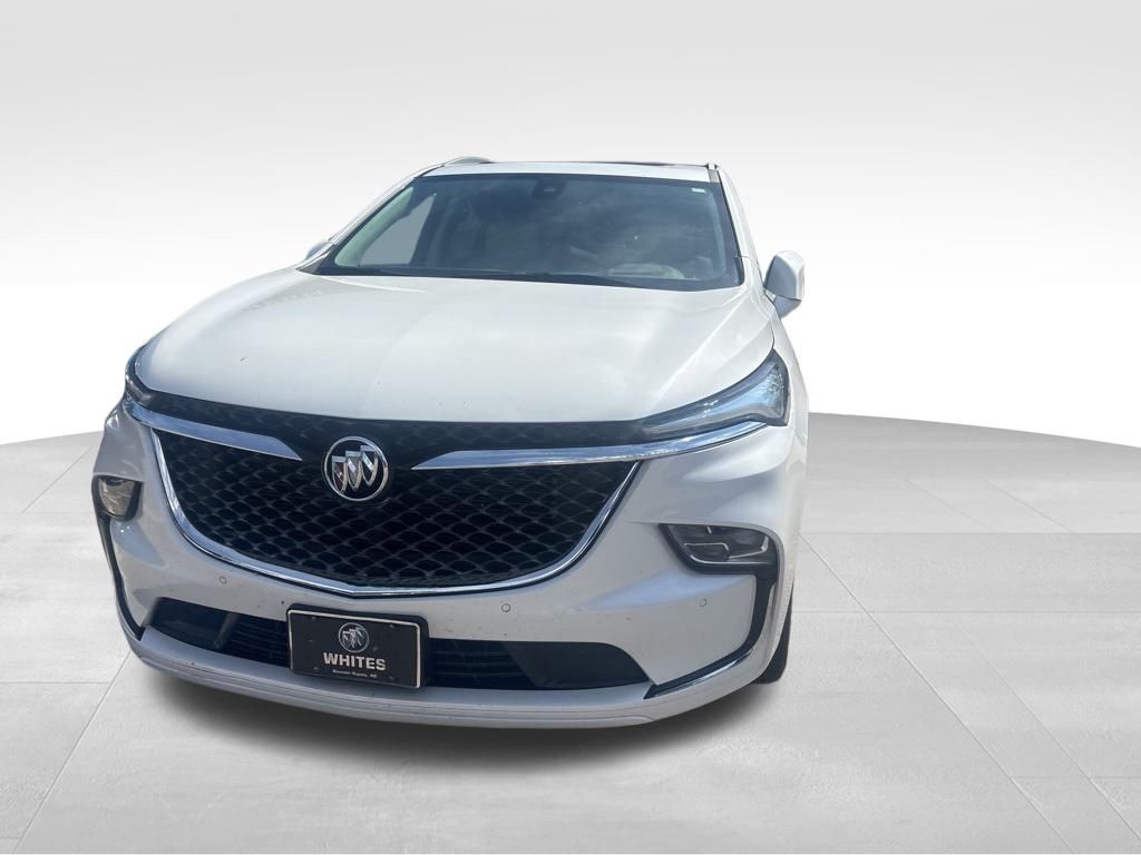 2023 Buick Enclave Avenir photo 3