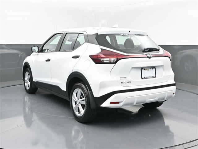 2025 Nissan Kicks Play S photo 4
