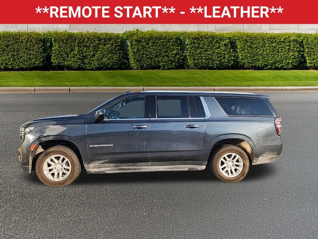 2021 Chevrolet Suburban LT photo 2