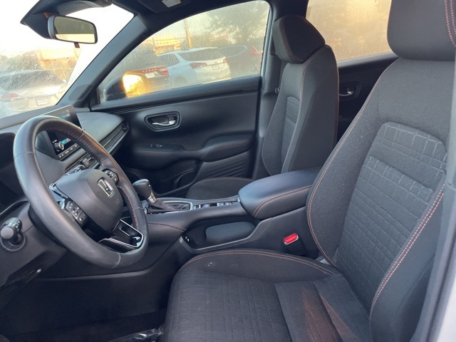 2024 Honda HR-V Sport photo 2