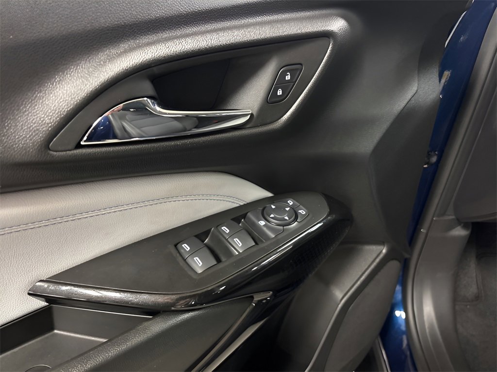 2024 Chevrolet Trax LT photo 22