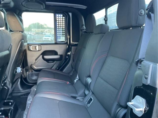 2020 Jeep Gladiator Rubicon photo 10