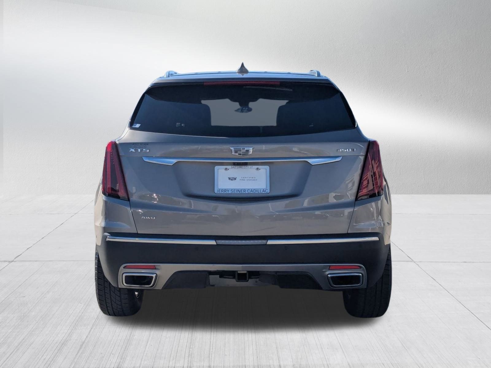 2023 Cadillac XT5 Premium Luxury photo 3