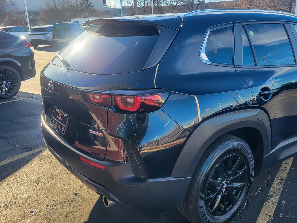 2025 MAZDA CX-50 - Image 5