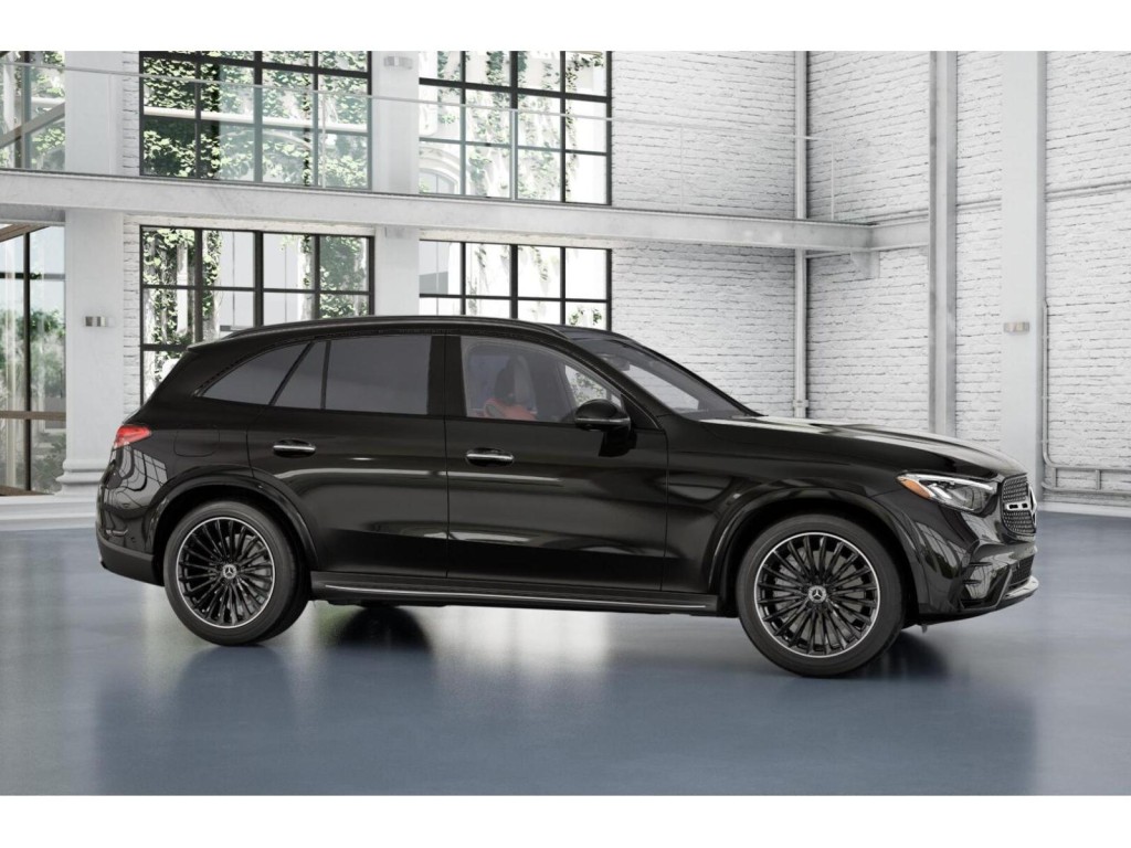 2026 Mercedes Benz GLC 300 photo 13
