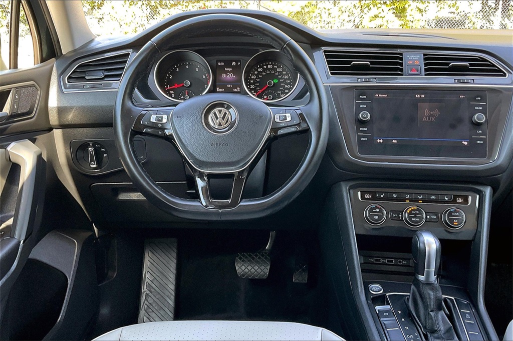 2019 Volkswagen Tiguan SE photo 3