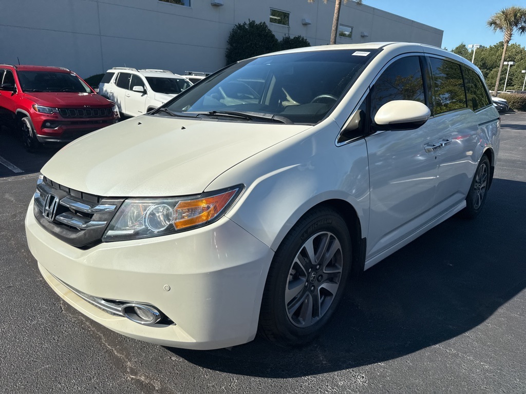 2016 Honda Odyssey Touring Elite photo 7
