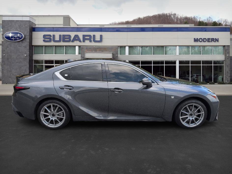 2021 Lexus IS 350 F SPORT AWD photo 3