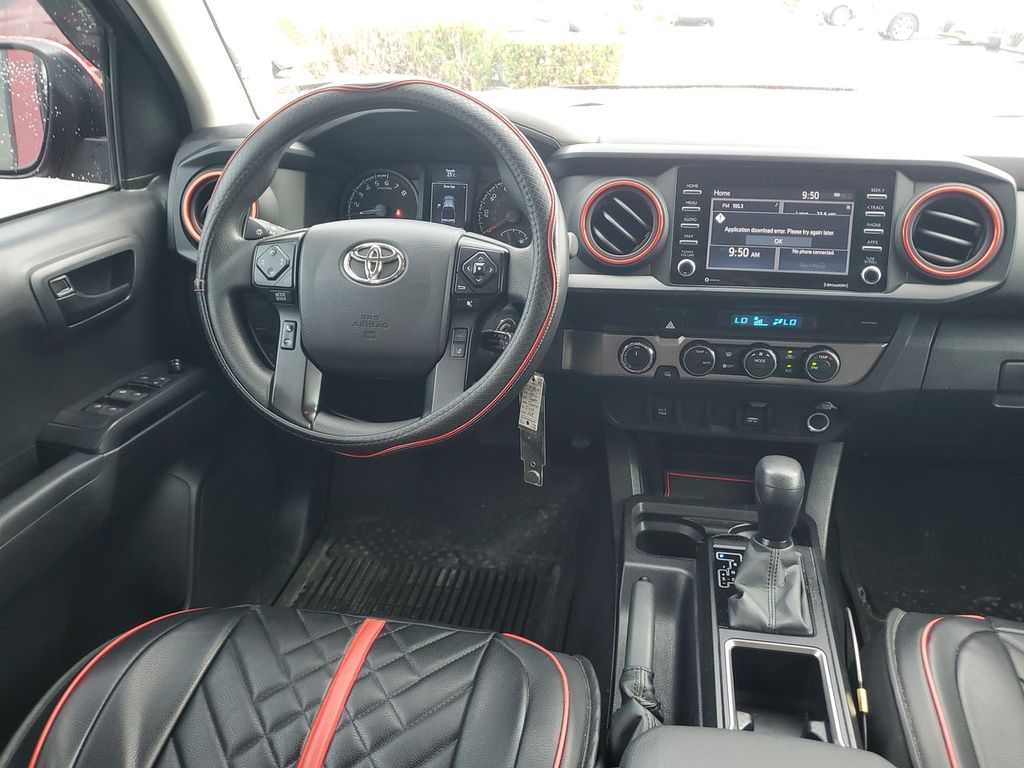 2022 Toyota Tacoma SR5 photo 7