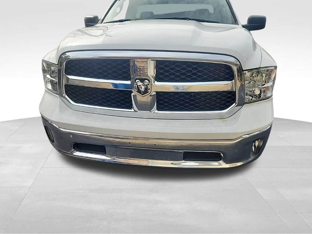2021 Ram 1500 Classic Tradesman photo 2