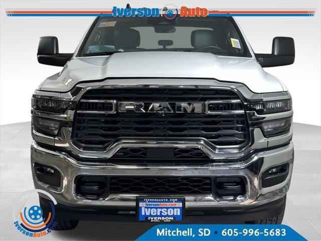 2026 Ram 2500 Tradesman photo 2