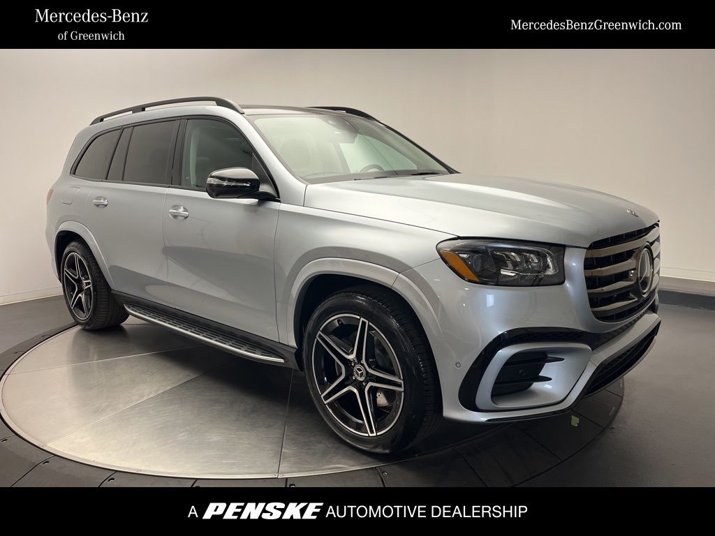 2026 Mercedes-Benz GLS Base's photo