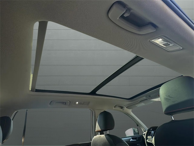 2024 Volkswagen Tiguan Wolfsburg Edition photo 29