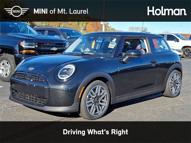 2026 MINI Hardtop 2 Door's photo