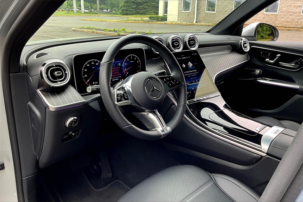 2025 Mercedes Benz GLC 300 4MATIC photo 12