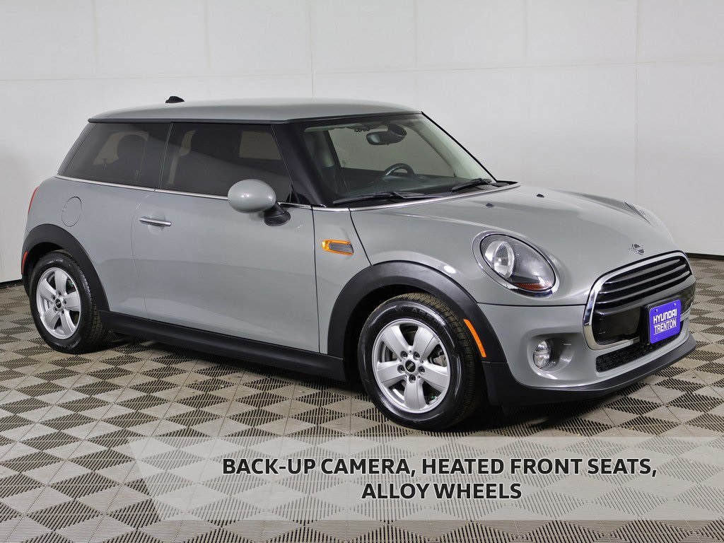 2019 MINI Hardtop 2 Door's photo