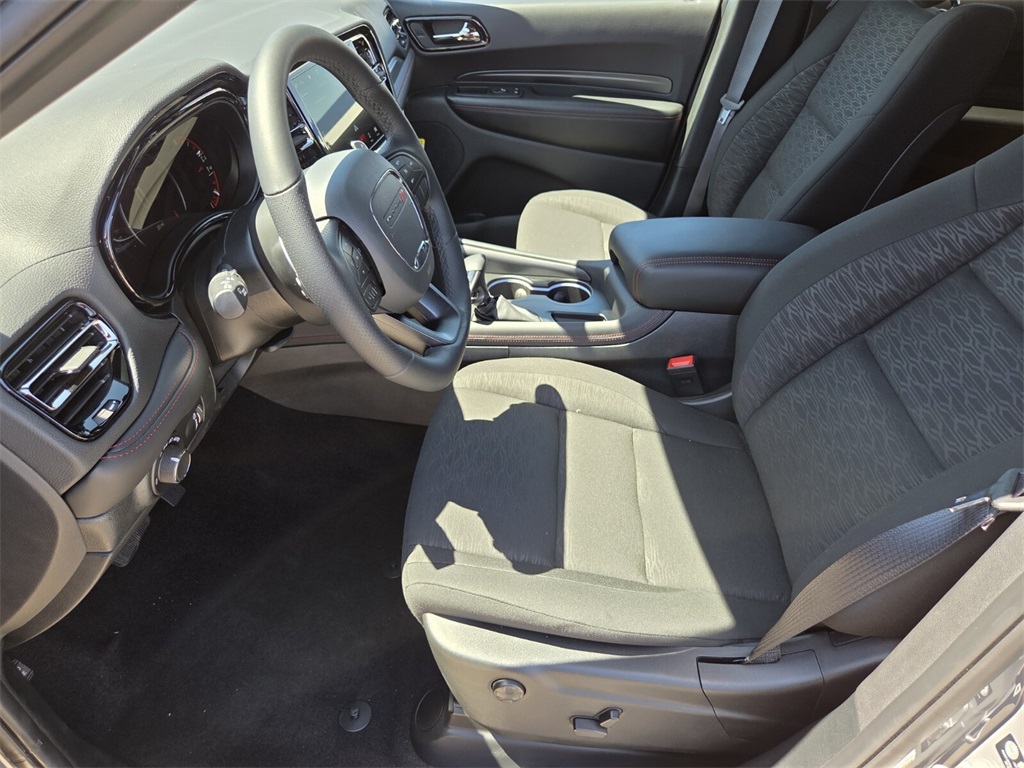 2025 Dodge Durango GT photo 6