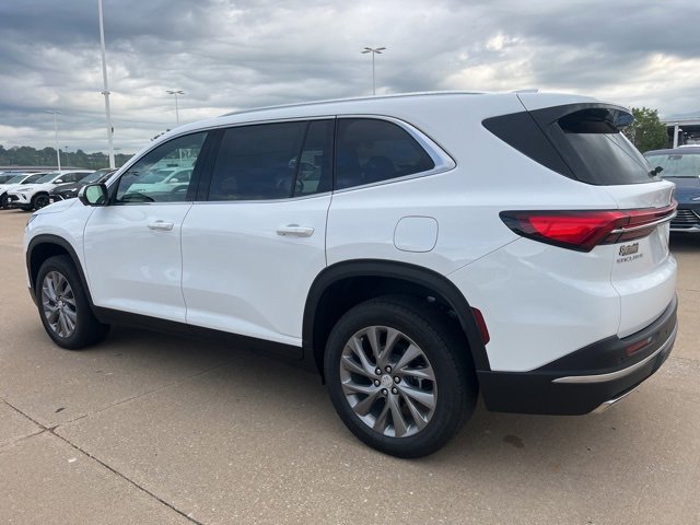 2025 Buick Enclave Preferred photo 6