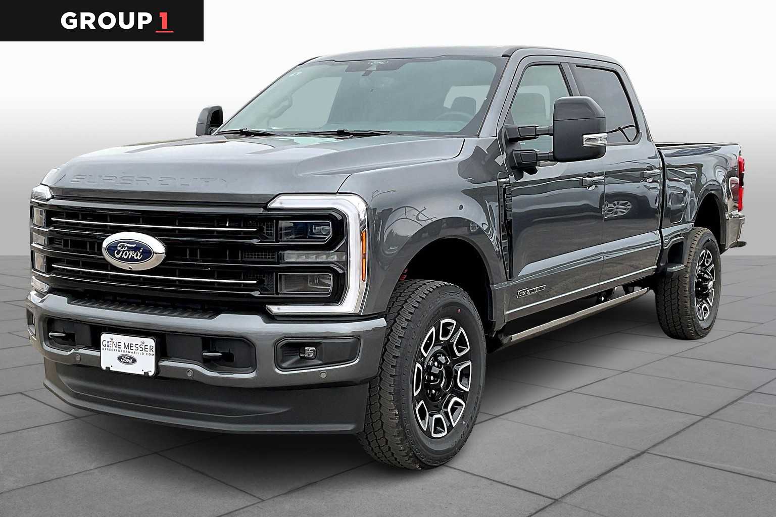 2026 Ford F-250 Super Duty Platinum's photo