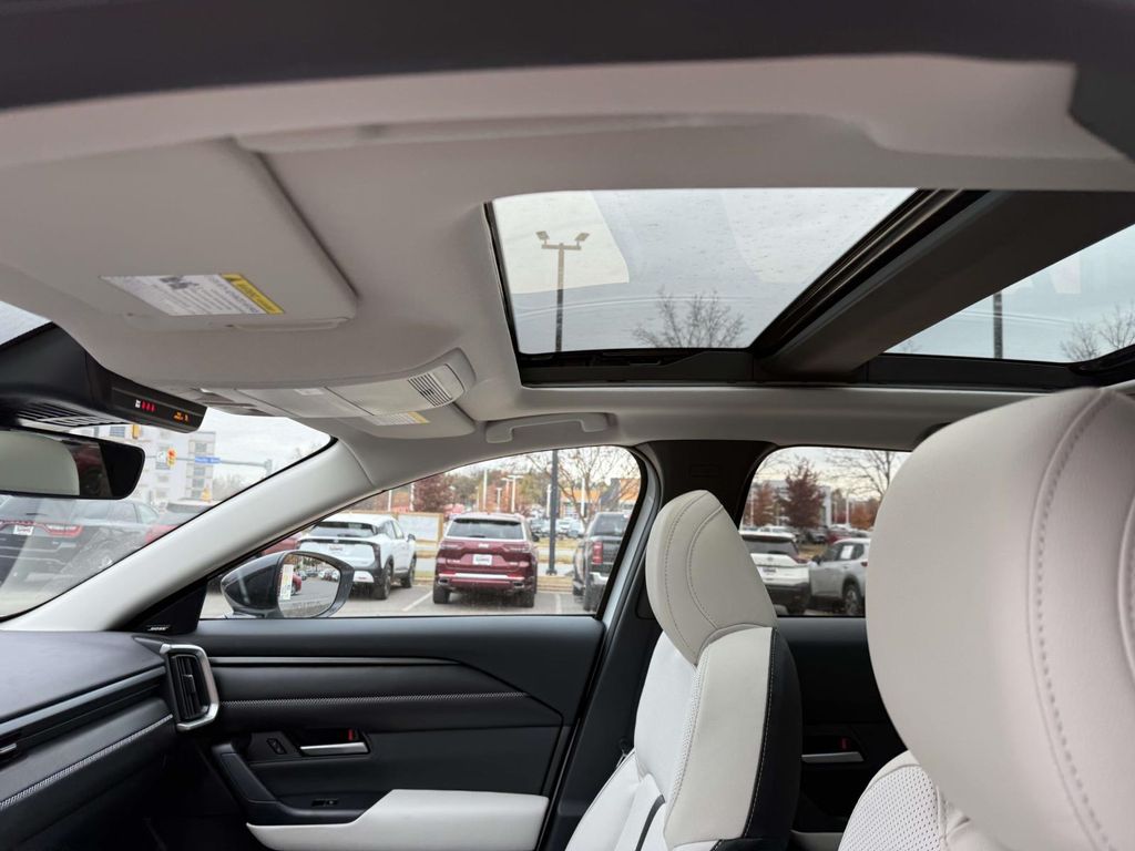 2026 Mazda CX-50 2.5 S photo 4