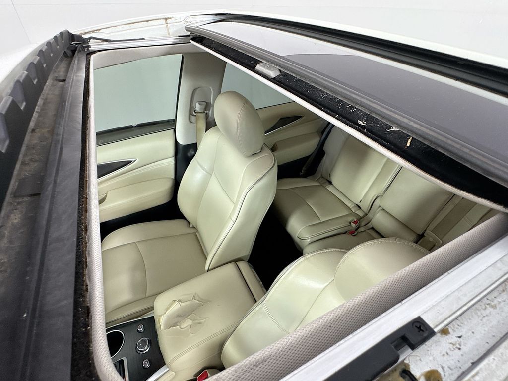 2020 Infiniti QX60 Pure photo 23