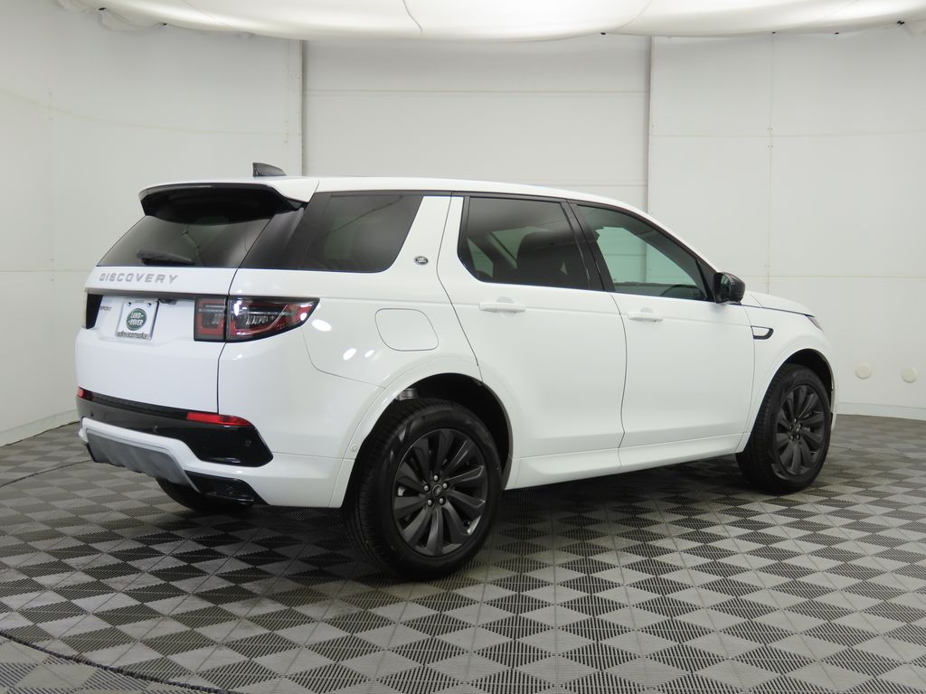 2025 Land Rover Discovery Sport S photo 4