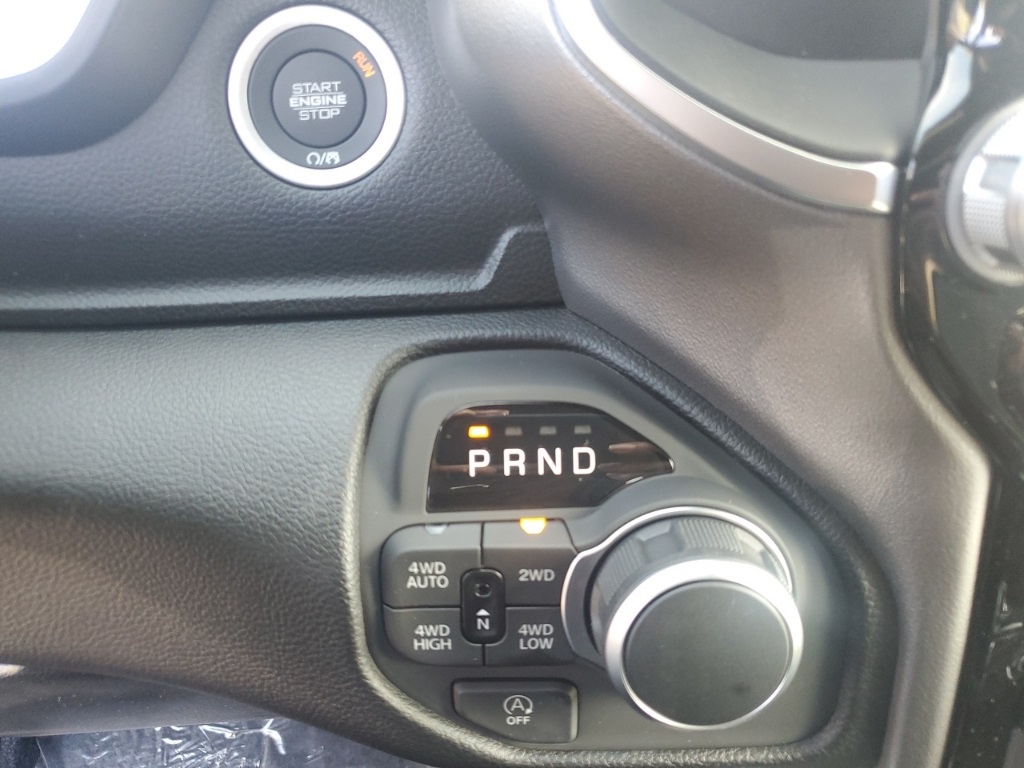 2025 Ram 1500 Big Horn Lone Star photo 19