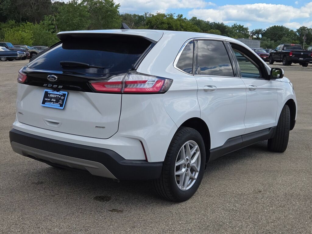 2024 Ford Edge SEL photo 10