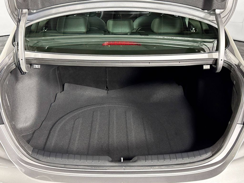 2024 Kia Forte GT-Line photo 22