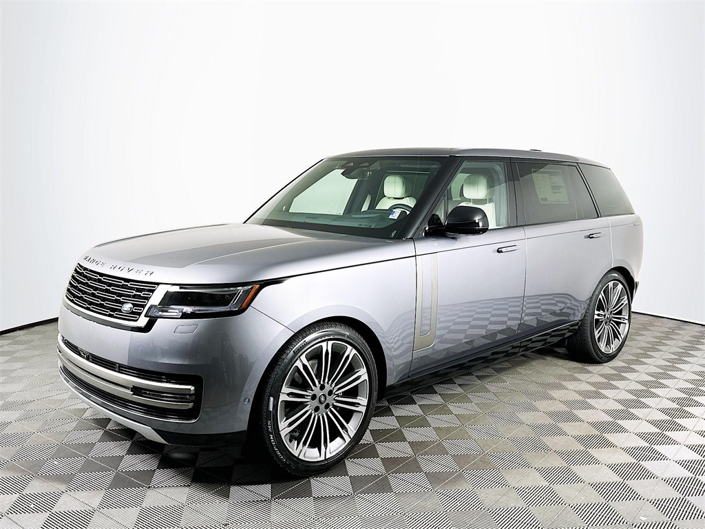 New 2025 Eiger Grey Land Rover SE image 1