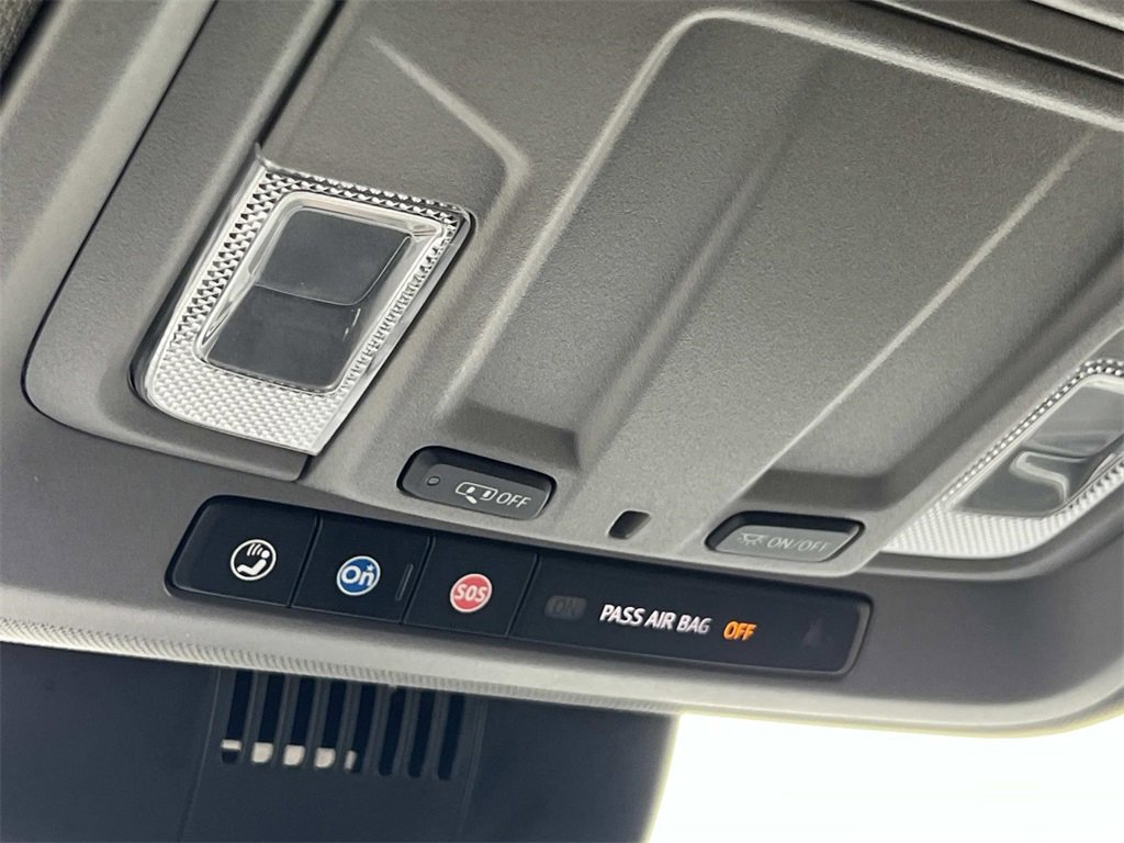 2022 Chevrolet Silverado 1500 LT photo 23