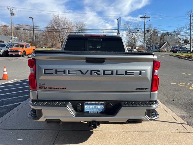 2024 Chevrolet Silverado 1500 RST photo 3
