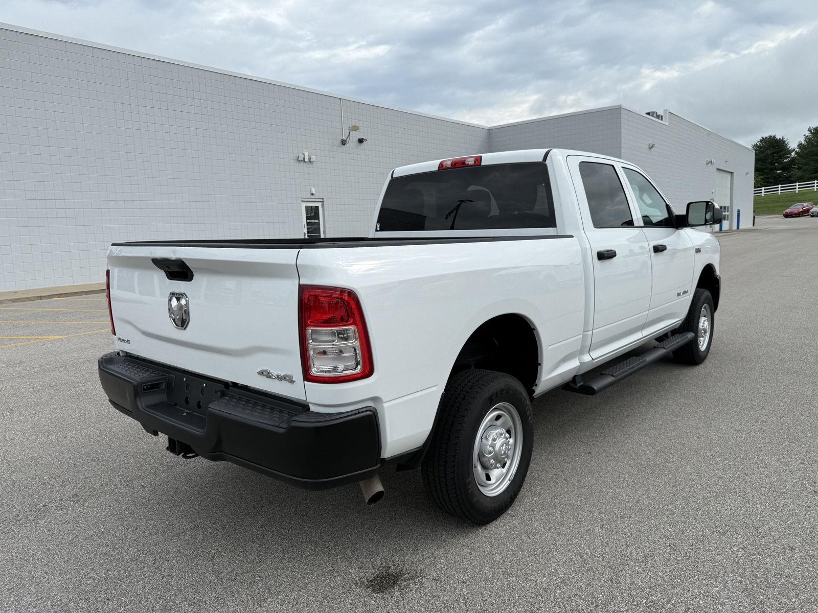 2022 Ram 2500 Tradesman photo 11